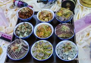 巴州库尔勒吃瓜,瓜果飘香,尽享夏日甜蜜时光