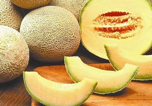 哈密瓜和葡萄一起吃吗,哈密瓜与葡萄同食的搭配探讨