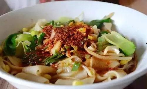 油泼面吃瓜群众,吃瓜群众的美食盛宴